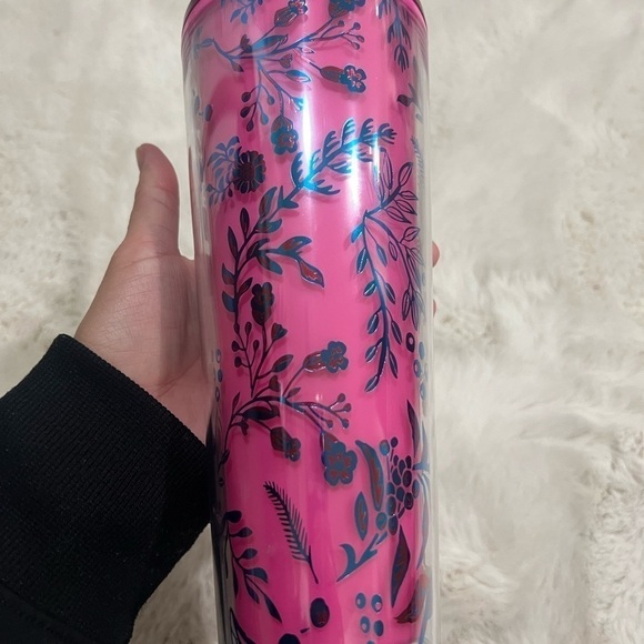 Starbucks Woodland Lace Holiday 2022 Color Change - Picture 4 of 6